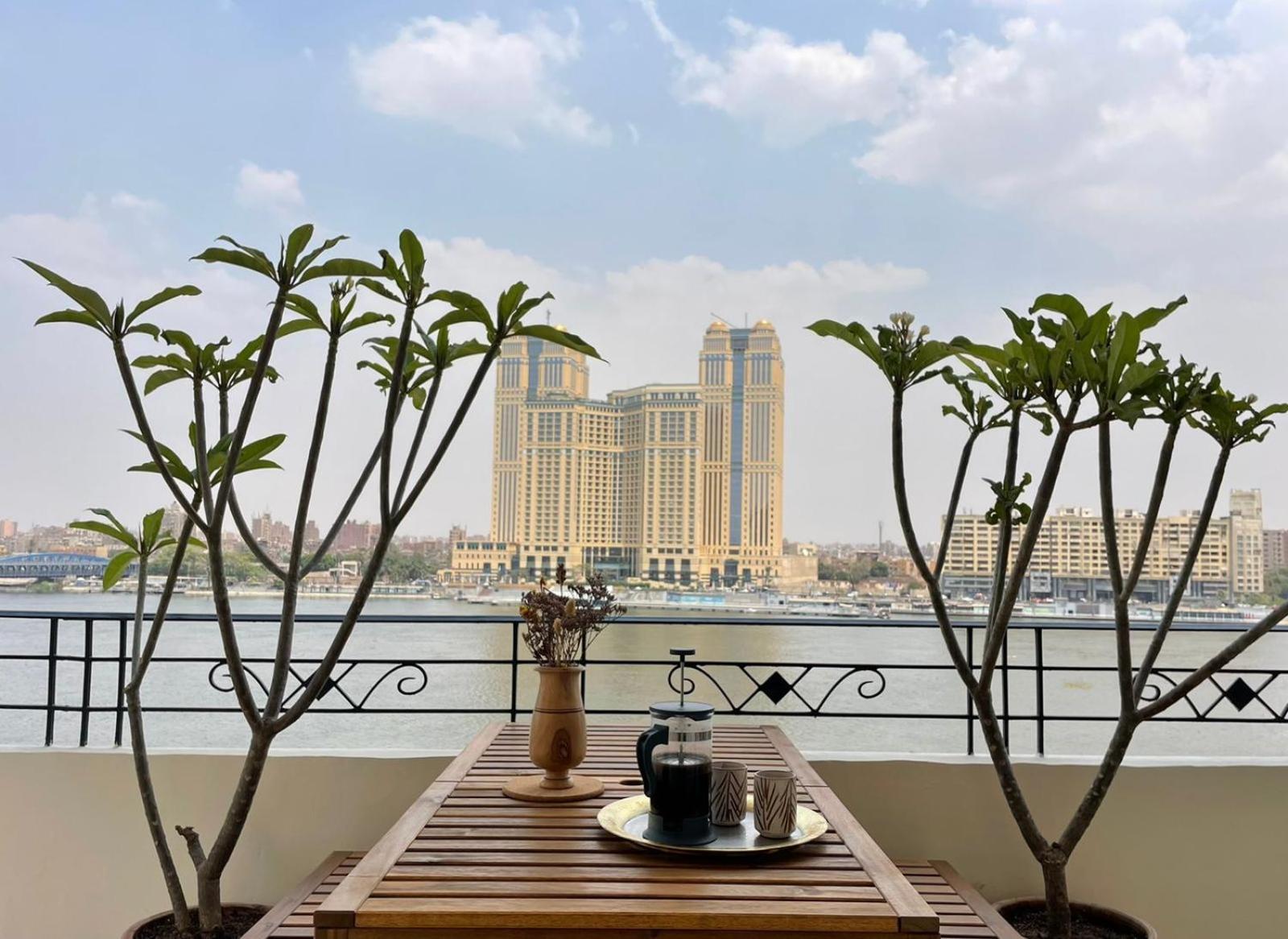 Luxury On The Nile - Zamalek Apartments Каїр Екстер'єр фото